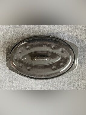Granite Ware  13” Roasting Pan Black Speckled Enamel w/ Lid & Handles